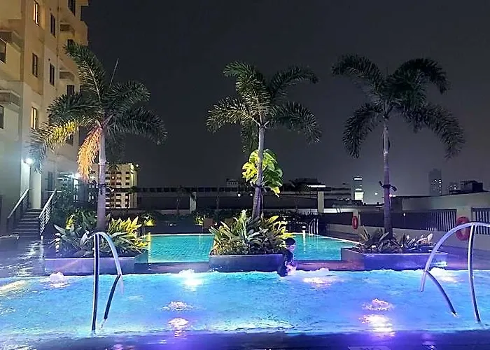 فندق Sereene Manhattan Plaza 1 Araneta Cubao 5*